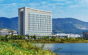 内蒙古高考505分左右的可以报考的本科大学名单! 2025年高考可以填报17所大学