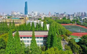 安徽考生594分左右可以报考那些大学?(附近三年594分大学录取名单)